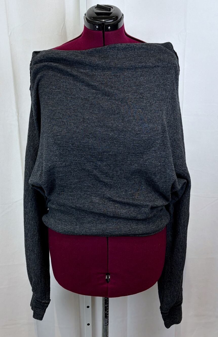 WE THE FREE People Off Shoulder Dolman Sleeve Knit Top Gray Size M
